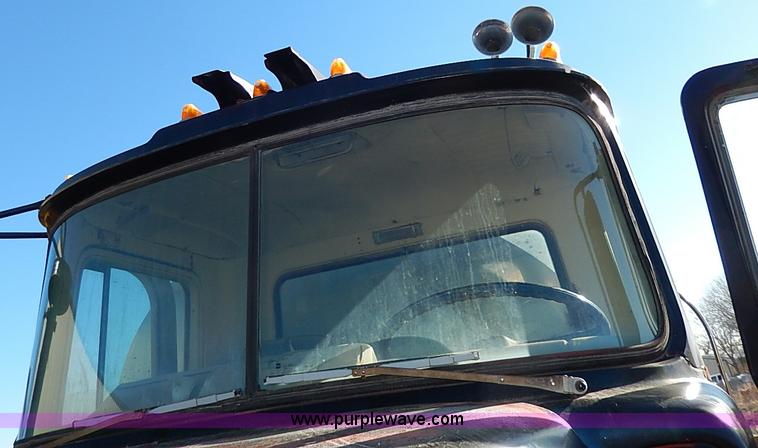 image for item I3749 1973 Mack DM600 water truck