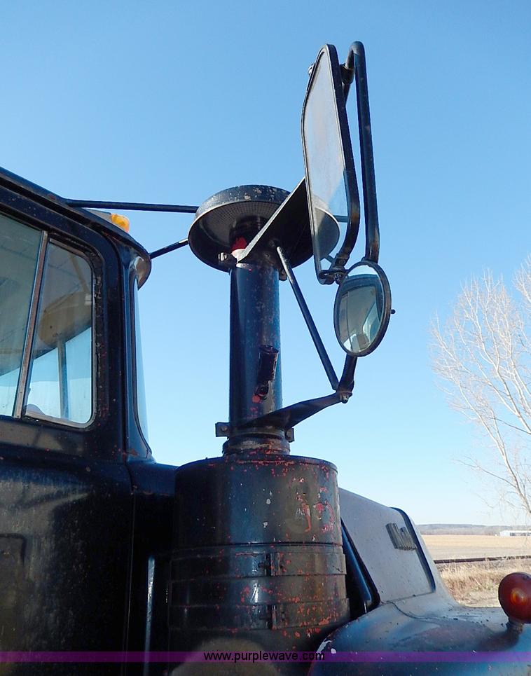 image for item I3749 1973 Mack DM600 water truck