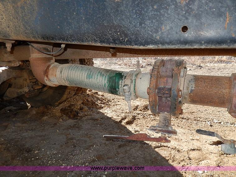 image for item I3749 1973 Mack DM600 water truck