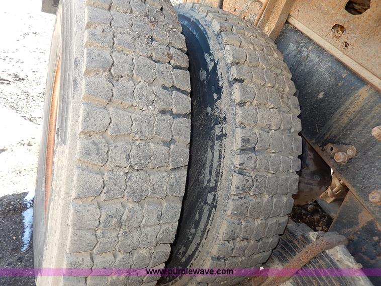 image for item I3749 1973 Mack DM600 water truck