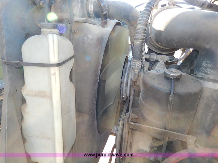 image for item I3750 1989 Ford F700 Custom Cab dump bed truck