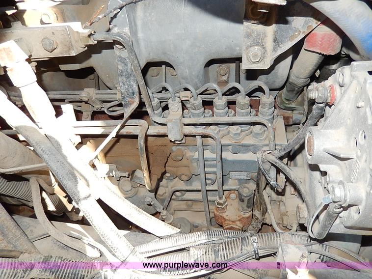 image for item I3750 1989 Ford F700 Custom Cab dump bed truck