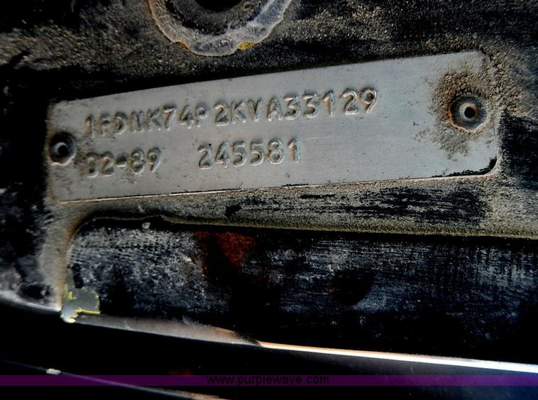 image for item I3750 1989 Ford F700 Custom Cab dump bed truck