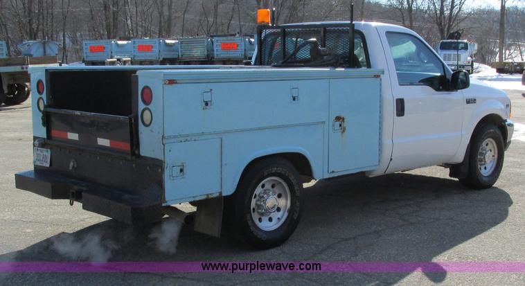 image for item I4195 1999 Ford F250 Super Duty XL utility truck