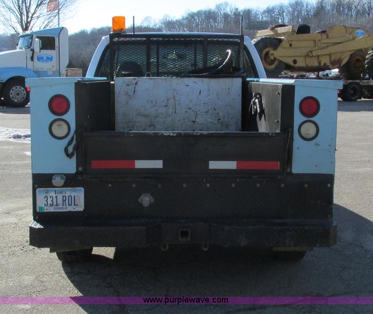 image for item I4195 1999 Ford F250 Super Duty XL utility truck