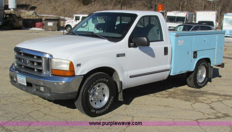 image for item I4195 1999 Ford F250 Super Duty XL utility truck