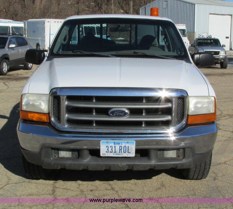 image for item I4195 1999 Ford F250 Super Duty XL utility truck