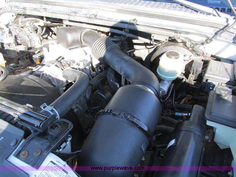 image for item I4195 1999 Ford F250 Super Duty XL utility truck