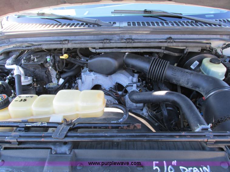 image for item I4195 1999 Ford F250 Super Duty XL utility truck