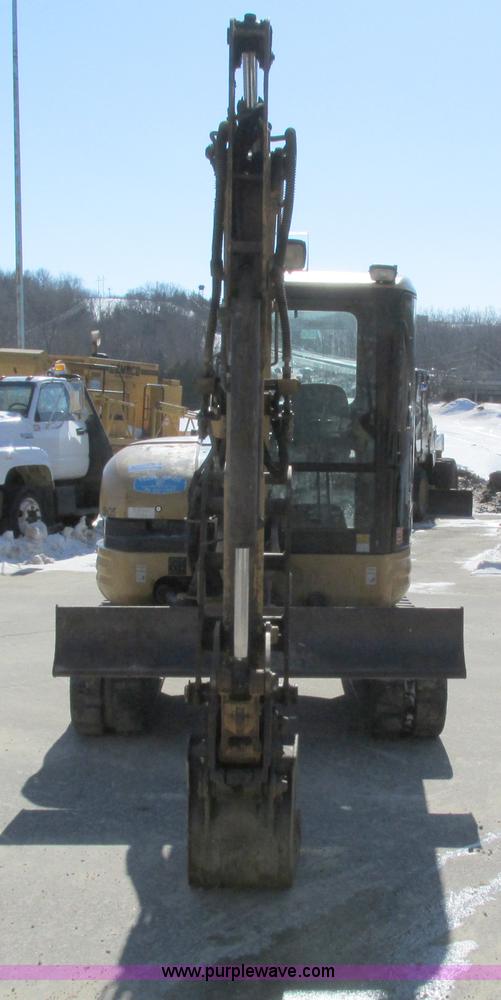 image for item I4197 2005 Caterpillar 305CR mini excavator