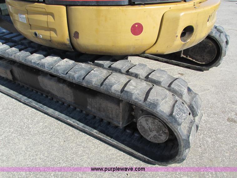 image for item I4197 2005 Caterpillar 305CR mini excavator