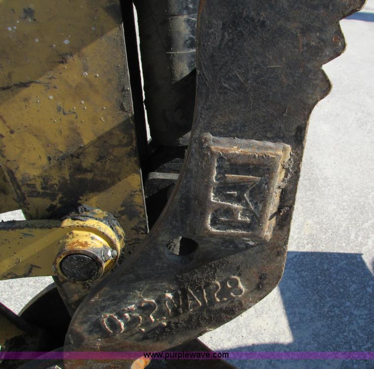 image for item I4197 2005 Caterpillar 305CR mini excavator