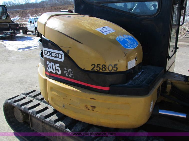 image for item I4197 2005 Caterpillar 305CR mini excavator