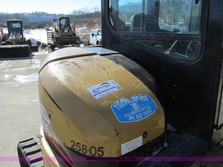image for item I4197 2005 Caterpillar 305CR mini excavator