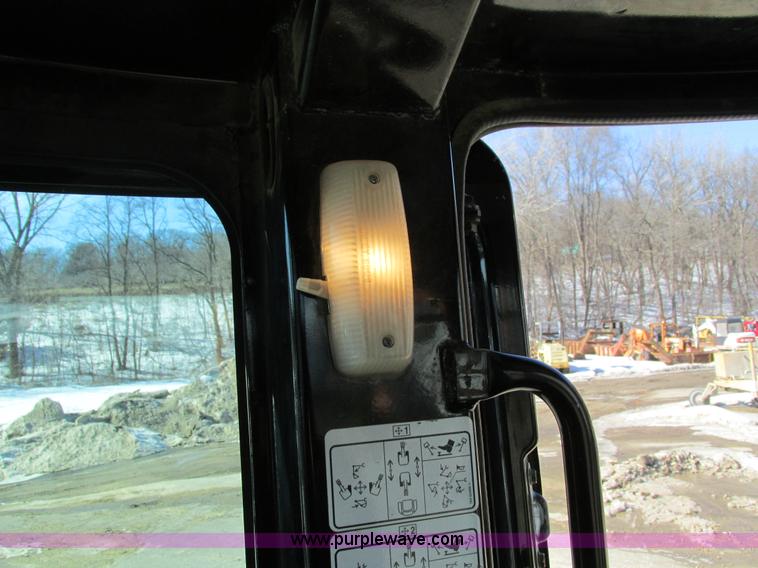 image for item I4197 2005 Caterpillar 305CR mini excavator