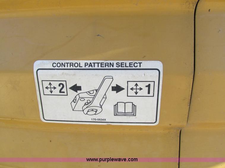 image for item I4197 2005 Caterpillar 305CR mini excavator