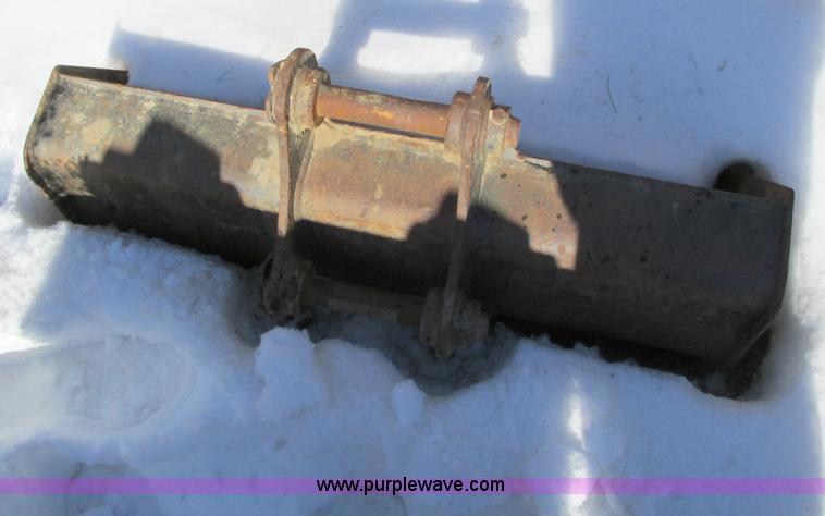 image for item I4197 2005 Caterpillar 305CR mini excavator