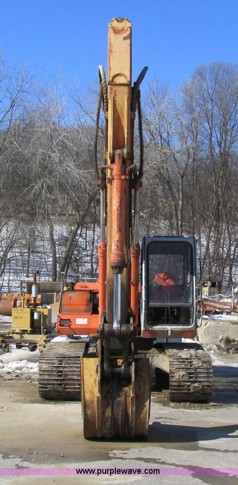 image for item I4198 1994 Hitachi EX150 excavator