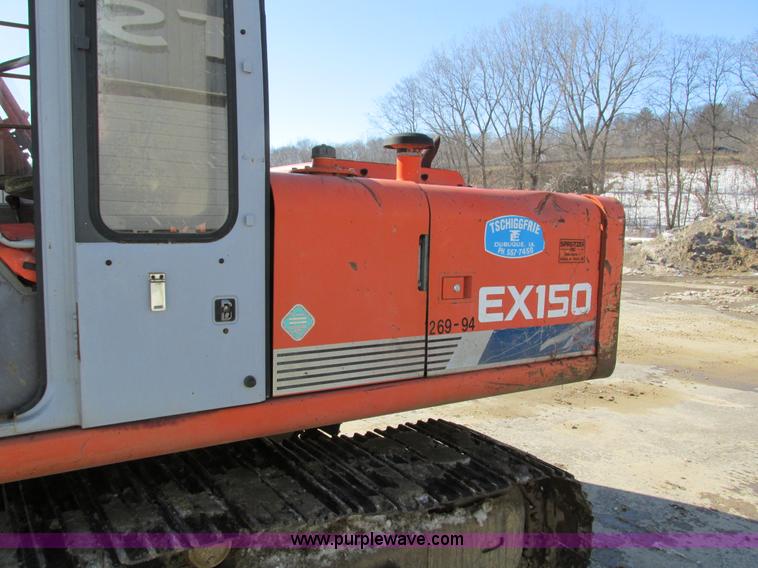 image for item I4198 1994 Hitachi EX150 excavator