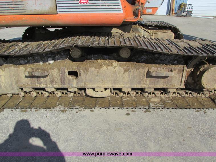 image for item I4198 1994 Hitachi EX150 excavator