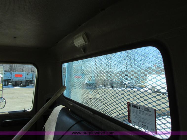 image for item I4199 1984 International S1600 truck cab and chassis