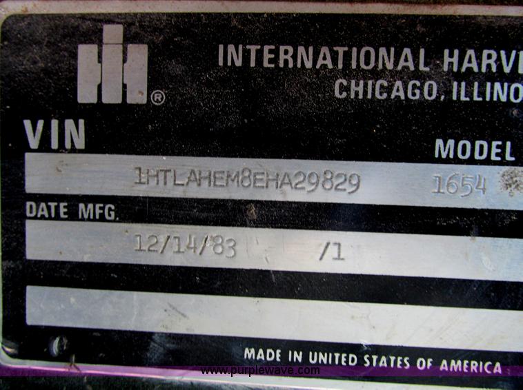 image for item I4199 1984 International S1600 truck cab and chassis