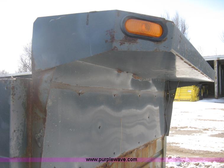 image for item I5622 2003 Warren WFL651-15 dump bed