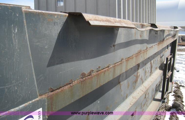 image for item I5622 2003 Warren WFL651-15 dump bed