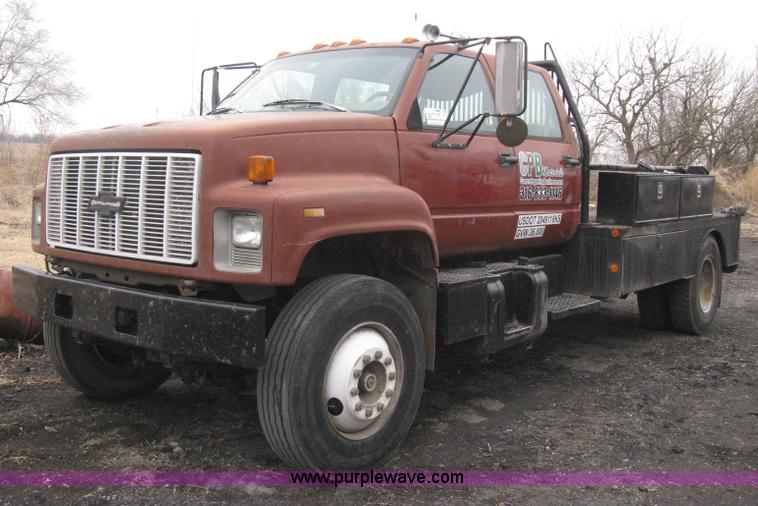 image for item I5629 1993 Chevrolet Kodiak Crew Cab service truck