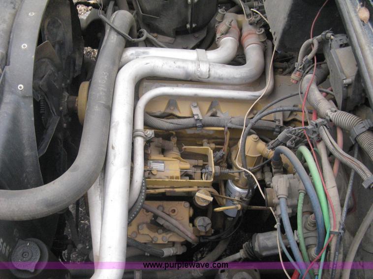 image for item I5629 1993 Chevrolet Kodiak Crew Cab service truck