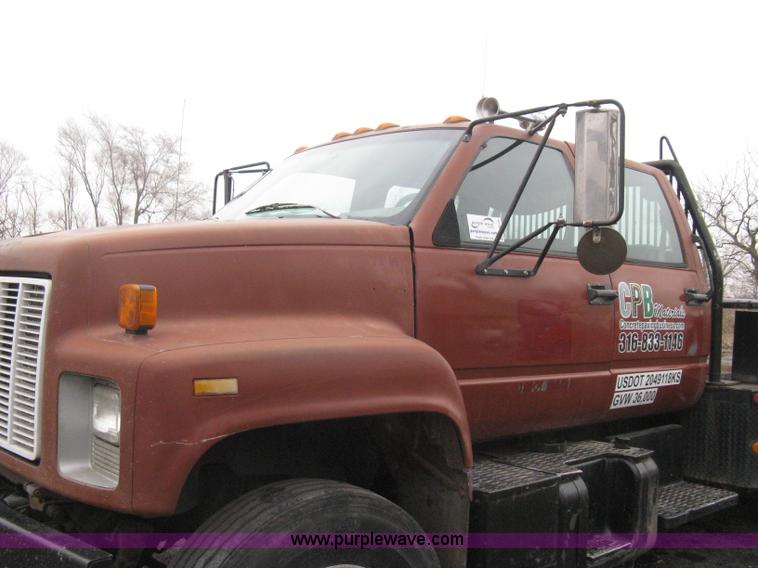 image for item I5629 1993 Chevrolet Kodiak Crew Cab service truck