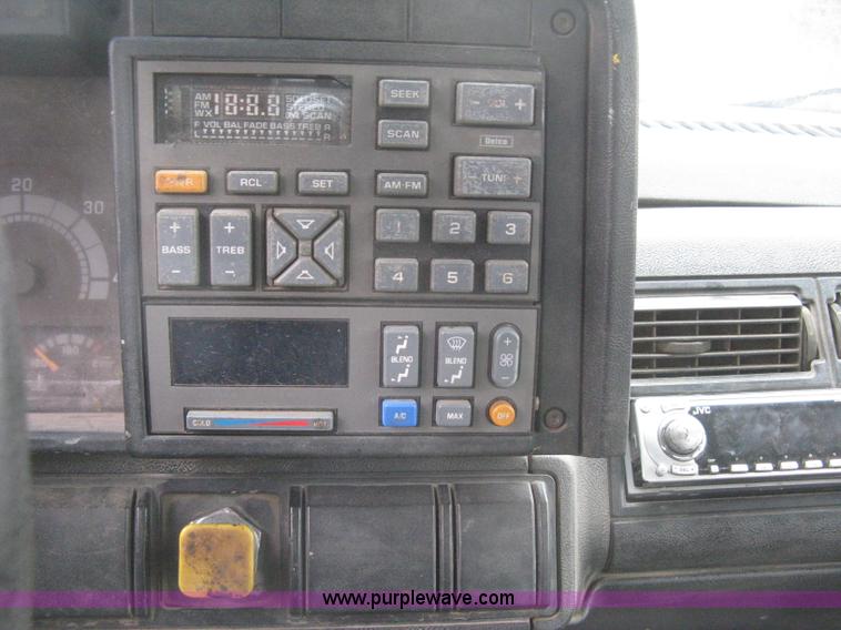 image for item I5629 1993 Chevrolet Kodiak Crew Cab service truck