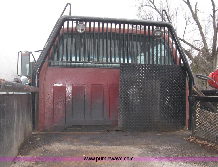 image for item I5629 1993 Chevrolet Kodiak Crew Cab service truck