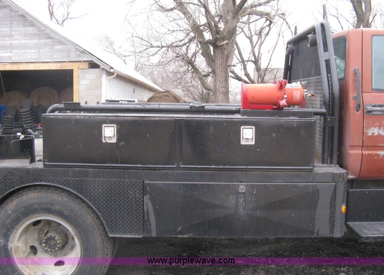 image for item I5629 1993 Chevrolet Kodiak Crew Cab service truck