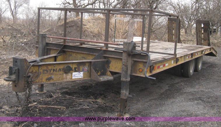 image for item I5630 1998 Dynaweld tandem axle equipment trailer