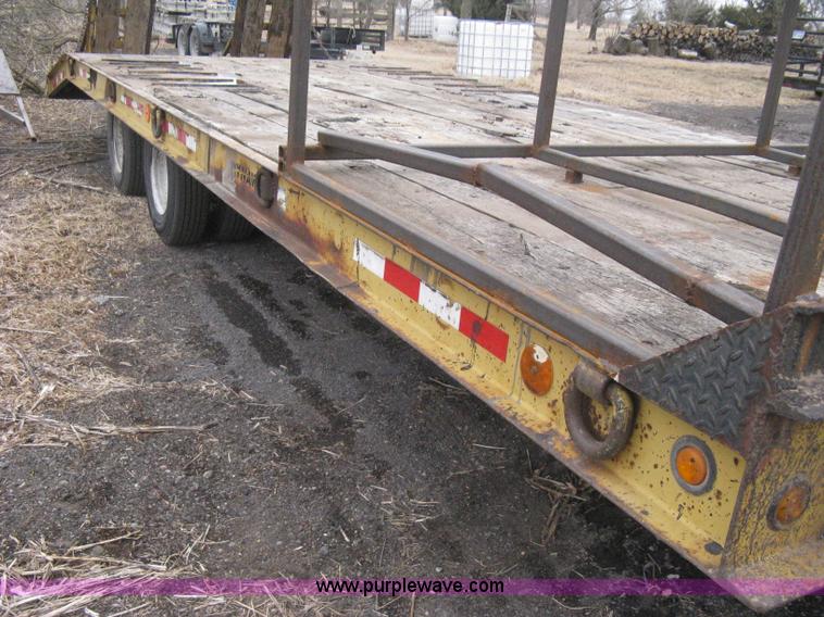 image for item I5630 1998 Dynaweld tandem axle equipment trailer