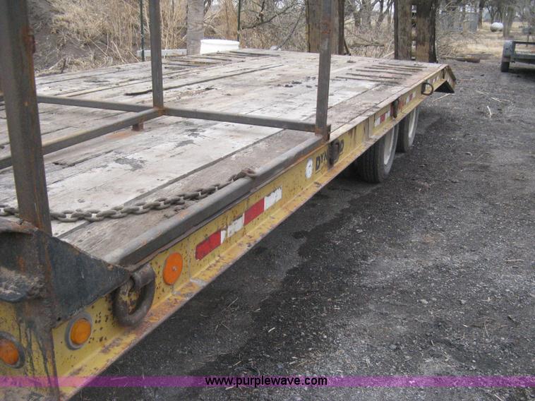 image for item I5630 1998 Dynaweld tandem axle equipment trailer