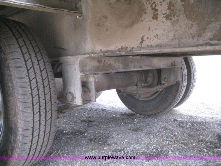 image for item I5630 1998 Dynaweld tandem axle equipment trailer