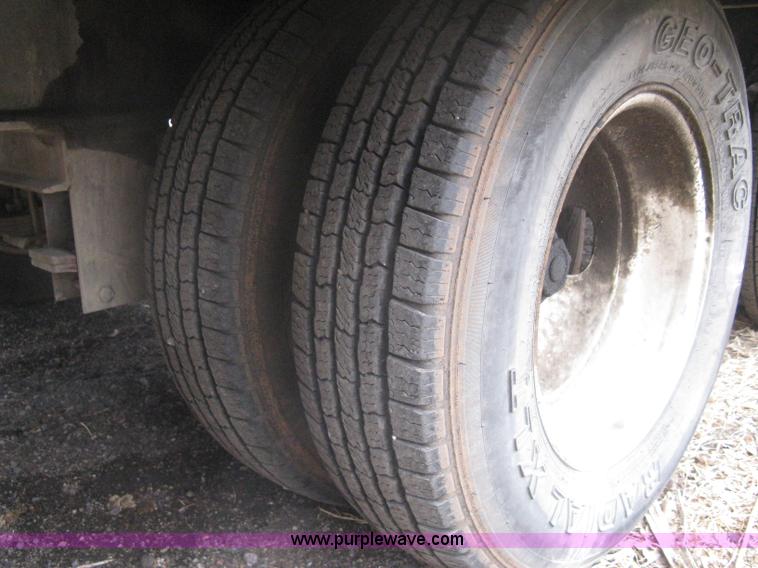 image for item I5630 1998 Dynaweld tandem axle equipment trailer