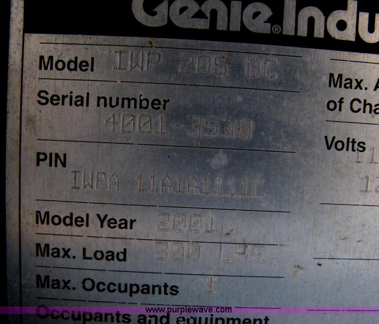 image for item I5632 2001 Genie IWP205 electric man lift