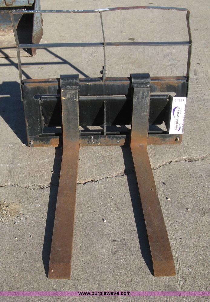 image for item I5640 Toro 98-0069 pallet fork attachment