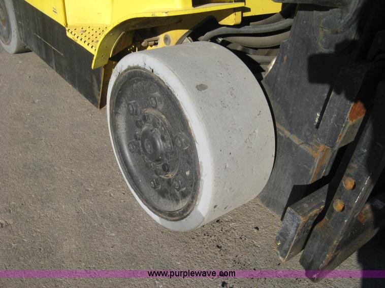 image for item I5643 Hyster S80XM-BCS forklift