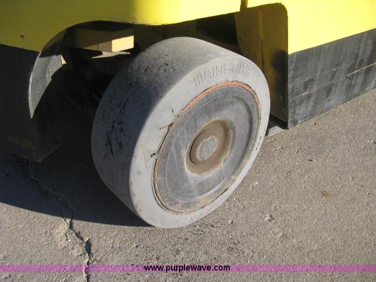 image for item I5643 Hyster S80XM-BCS forklift