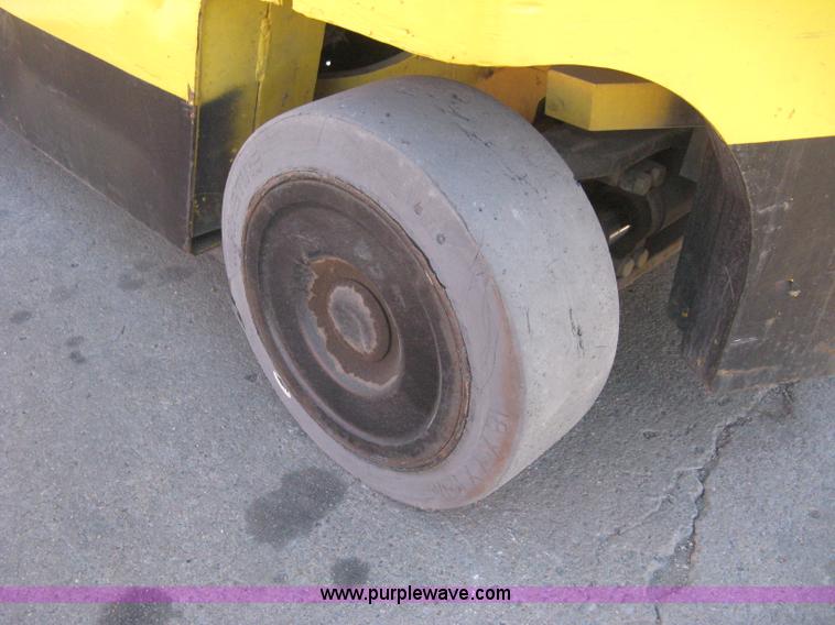 image for item I5643 Hyster S80XM-BCS forklift