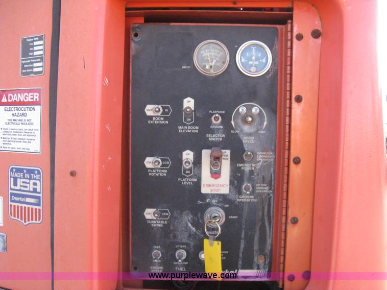 image for item I5645 1999 Snorkel TB60 boom lift