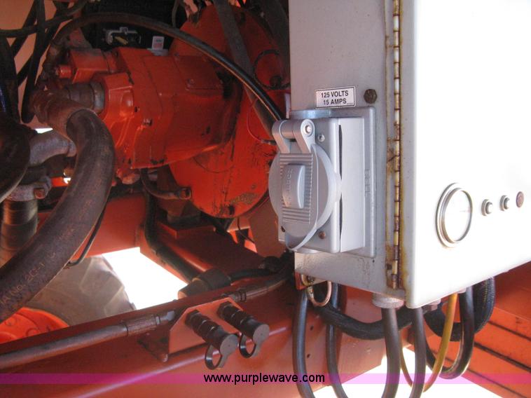 image for item I5645 1999 Snorkel TB60 boom lift