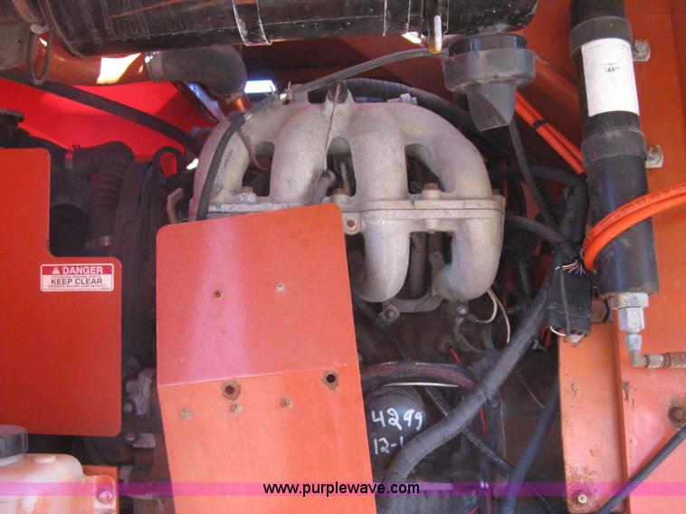 image for item I5645 1999 Snorkel TB60 boom lift