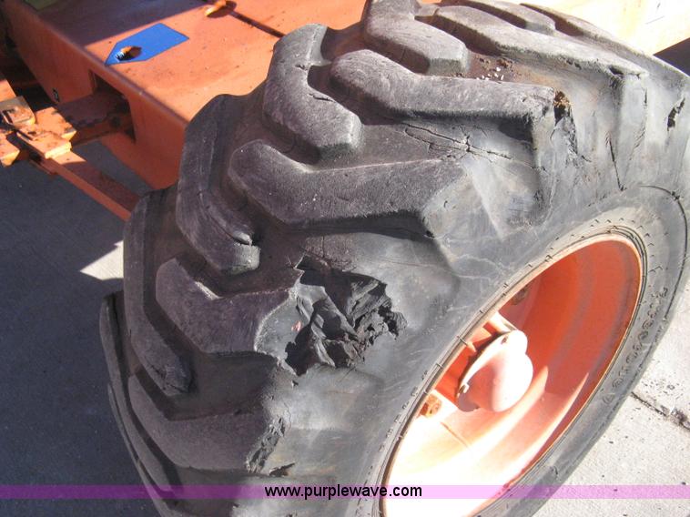 image for item I5645 1999 Snorkel TB60 boom lift