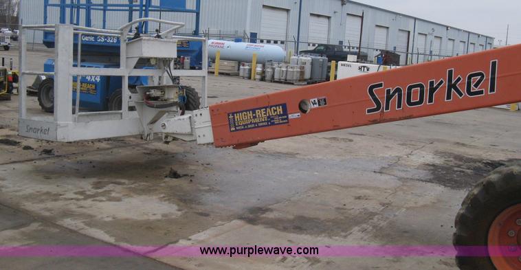 image for item I5646 1999 Snorkel TB60 boom lift
