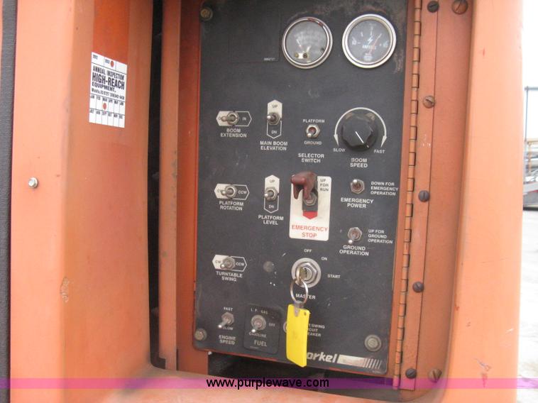 image for item I5646 1999 Snorkel TB60 boom lift